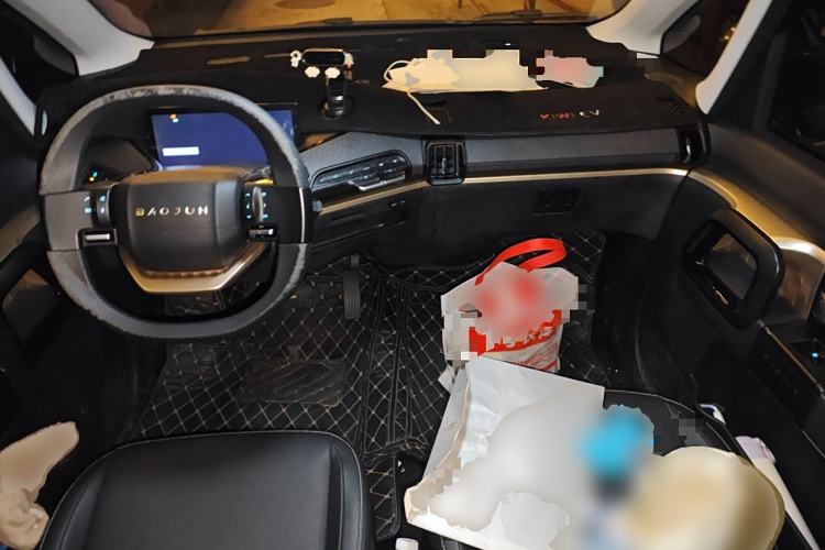 Used Baojun KiWi EV 2022 Artist Lite Edition Lithium Iron Phosphate
