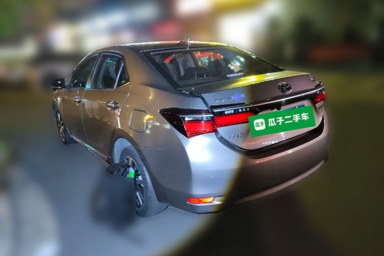 Used Toyota Corolla 2017 Revised Dual-Engine 1.8L E-CVT Elite Edition