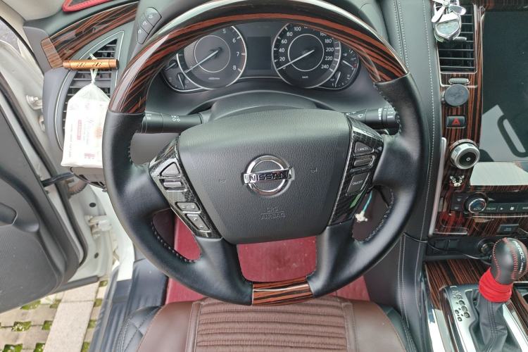 Used Nissan Patrol  Steering Wheel