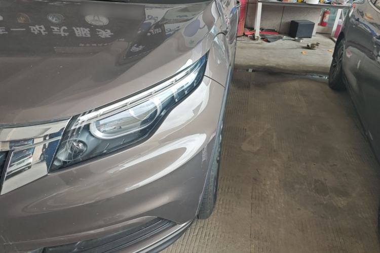 Used Qoros 5 2018 Revised 1.6T Automatic Luxury Version
