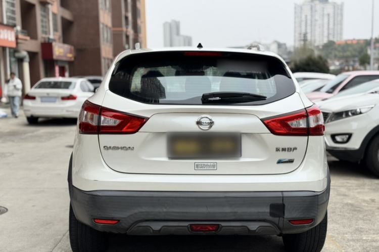 Used Nissan Qashqai 2016 2.0L CVT Elite Edition