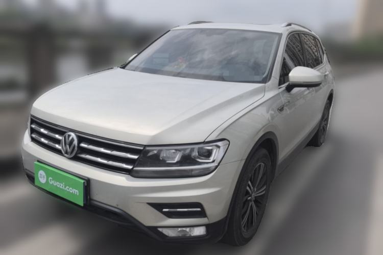 Used Volkswagen Tiguan L 2020 330TSI Automatic Two-Wheel Drive Panoramic Comfort Edition China VI Standard