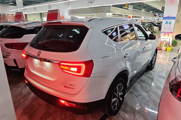 Used Dongfeng Fengon 580 2016 Revised Version 1.5T CVT Luxury Edition