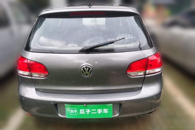 Used Volkswagen Golf 2011 1.6L Automatic Fashion Edition
