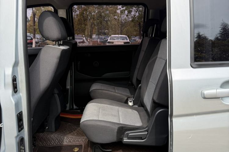 Used CHANGAN KAICHENG Ounuo S 2023 1.5L Deluxe Edition Dual-Steaming Air-Conditioned Passenger Van JL473QG 7 Seats Interior 4