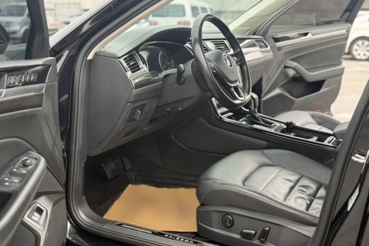 Used Volkswagen Phideon 2018 Revised Version 380TSI Two-Wheel Drive Business Edition
