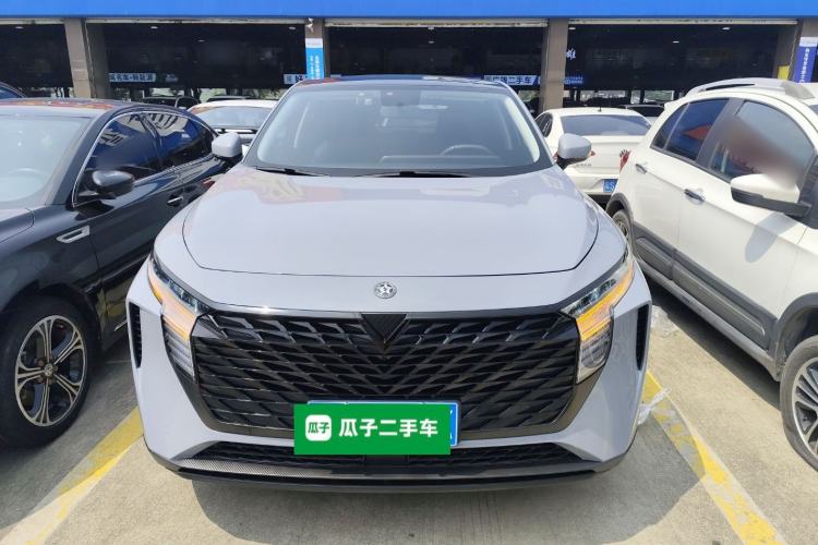 Used Venucia V 2021 260T Idol Edition