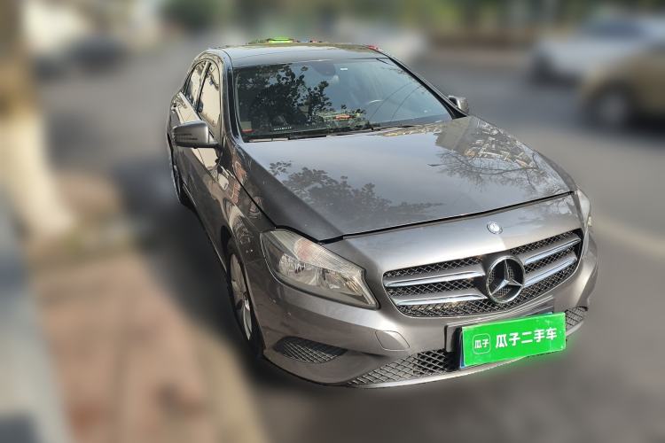 Used Mercedes-Benz A-Class 2015 A 180 Standard Model Front Right 45 Deg