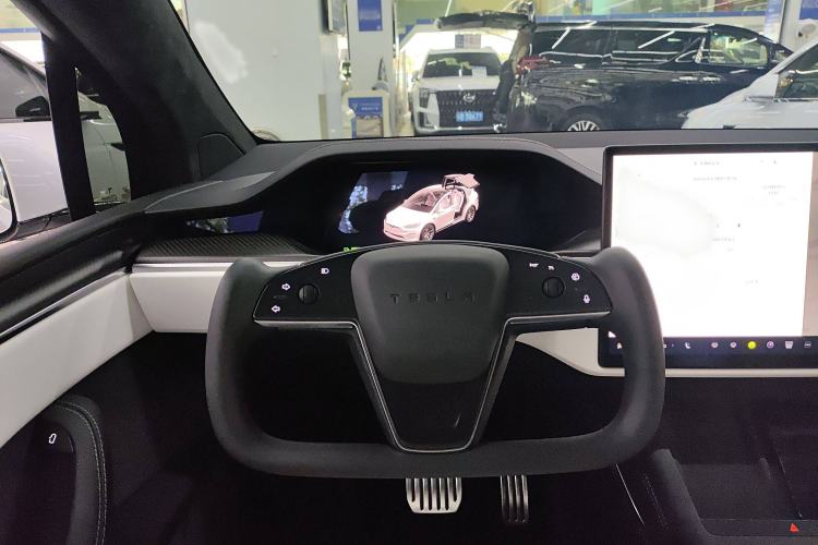 Used Tesla Model X 2023 Three-Motor All-Wheel-Drive Plaid Version
