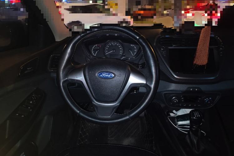 Used Ford Escort 2015 1.5L Manual Fashion Edition
