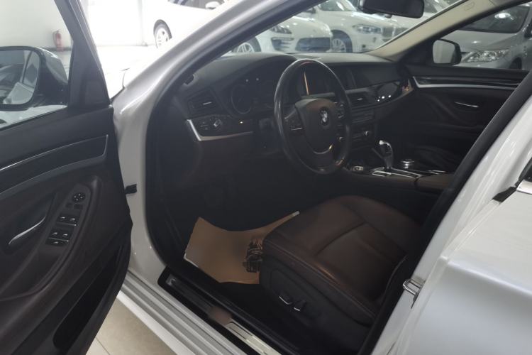 Used BMW 5 Series 2017 525Li Luxury Design Package
