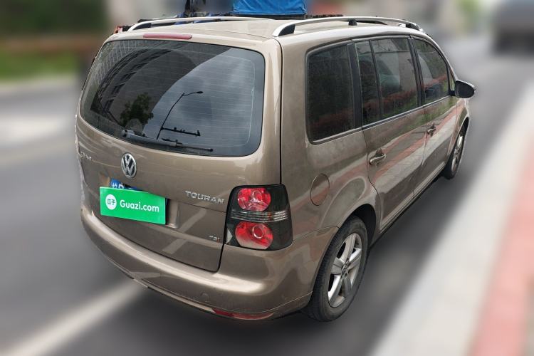 Used Volkswagen Touran 2013 1.4T Manual Comfort Edition 5-Seater Rear Right 45 Deg