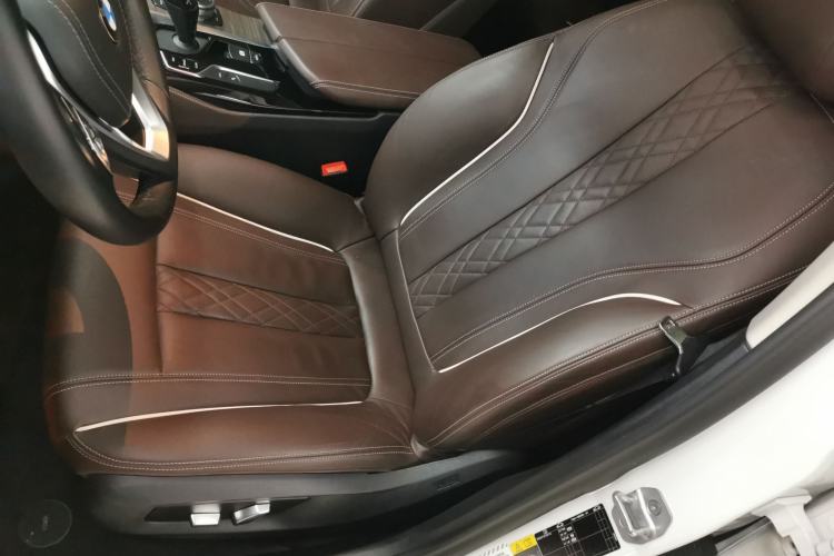 Used BMW 5 Series New Energy 2020 530Le Luxury Package Left Front Seat