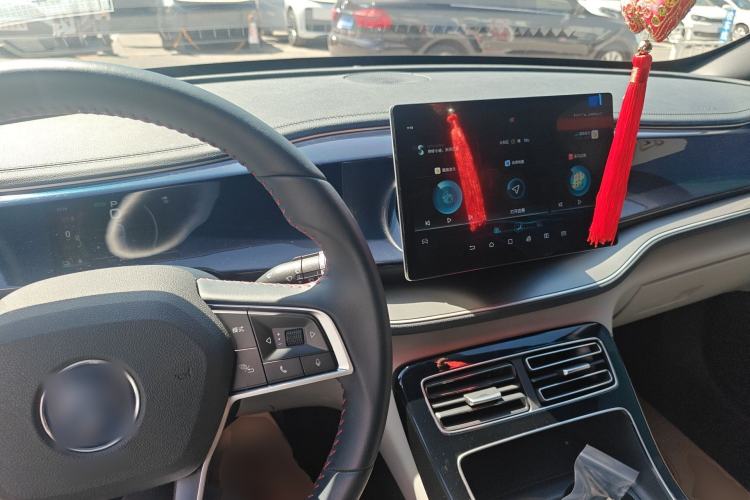 Used BYD Qin PLUS 2021 DM-i 120KM Prestige Model Center Console