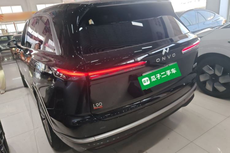 Used ONVO Luxeed L90 2025 Model—Ultra Six-Seater Version Exterior 2