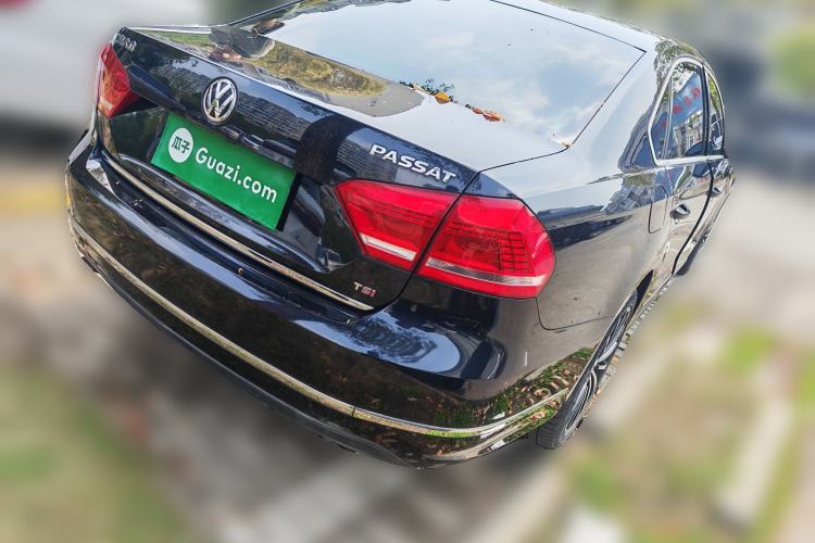 Used Volkswagen Passat 2014 1.8TSI DSG Prestige Navigation Edition
