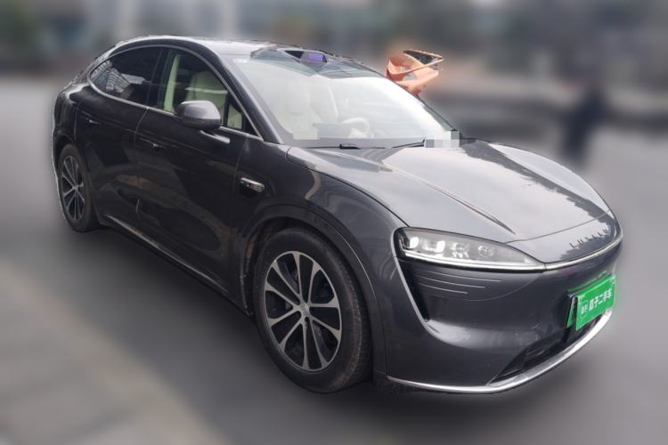 Used Hima Luxeed R7 2024 All-Electric 802 km Max Front Right 45 Deg