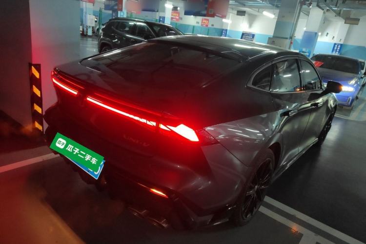 Used CHANGAN UNI-V 2023 1.5T Sport Edition Rear Right 45 Deg