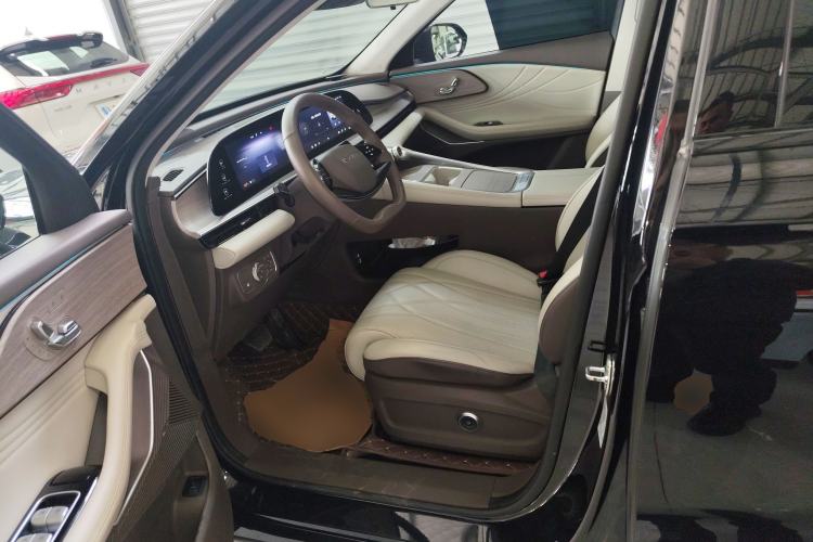 Used EXEED Stellar C-DM 2025 100 Long-Range Pro Two-Wheel Drive Left Front Seat