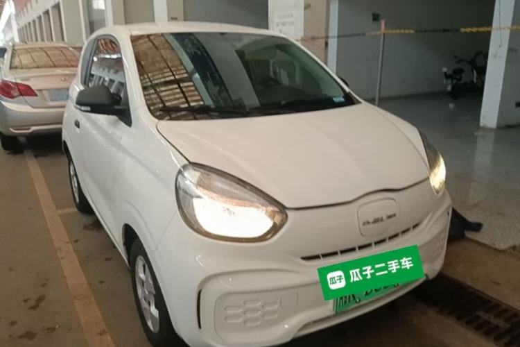 Used Roewe Clever 2021 302 km New Four-Seater Super-Efficient Version
