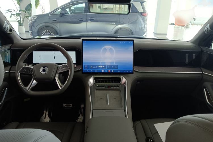 Used Denza N9 2025 Flagship Model