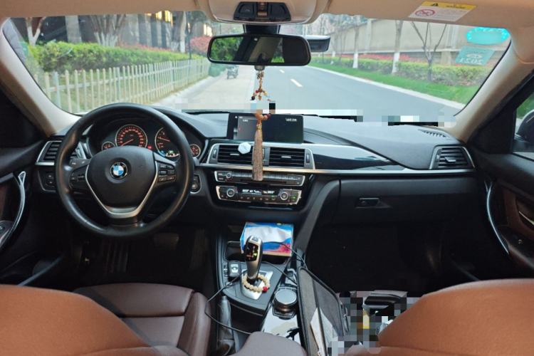 Used BMW 3 Series 2019 320Li Fashion Model
