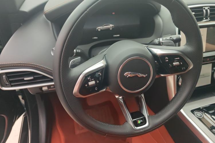 Used Jaguar XEL 2025 2.0T 250 PS R-DYNAMIC 90th Anniversary Edition
