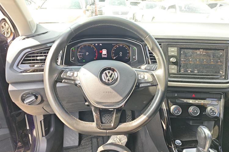 Used Volkswagen T-ROC 2020 280TSI DSG Two-Wheel Drive Comfort Version
