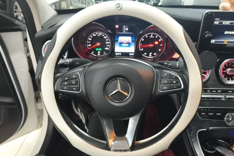 Used Mercedes-Benz C-Class 2017 C 200 L Sport Edition Steering Wheel