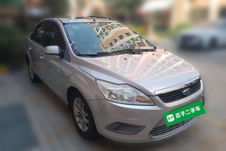 Used Ford Focus 2011 Sedan 1.8L Manual Comfort Model
