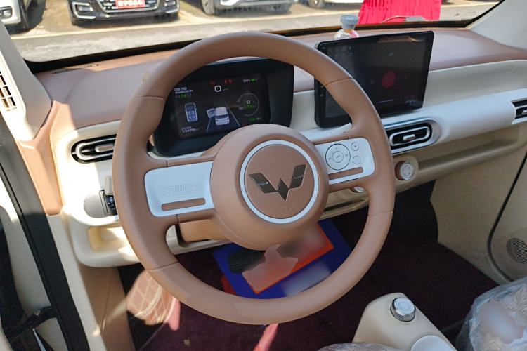 Used Wuling Hongguang MINIEV 2024 3rd Generation 215km Youth Edition Steering Wheel