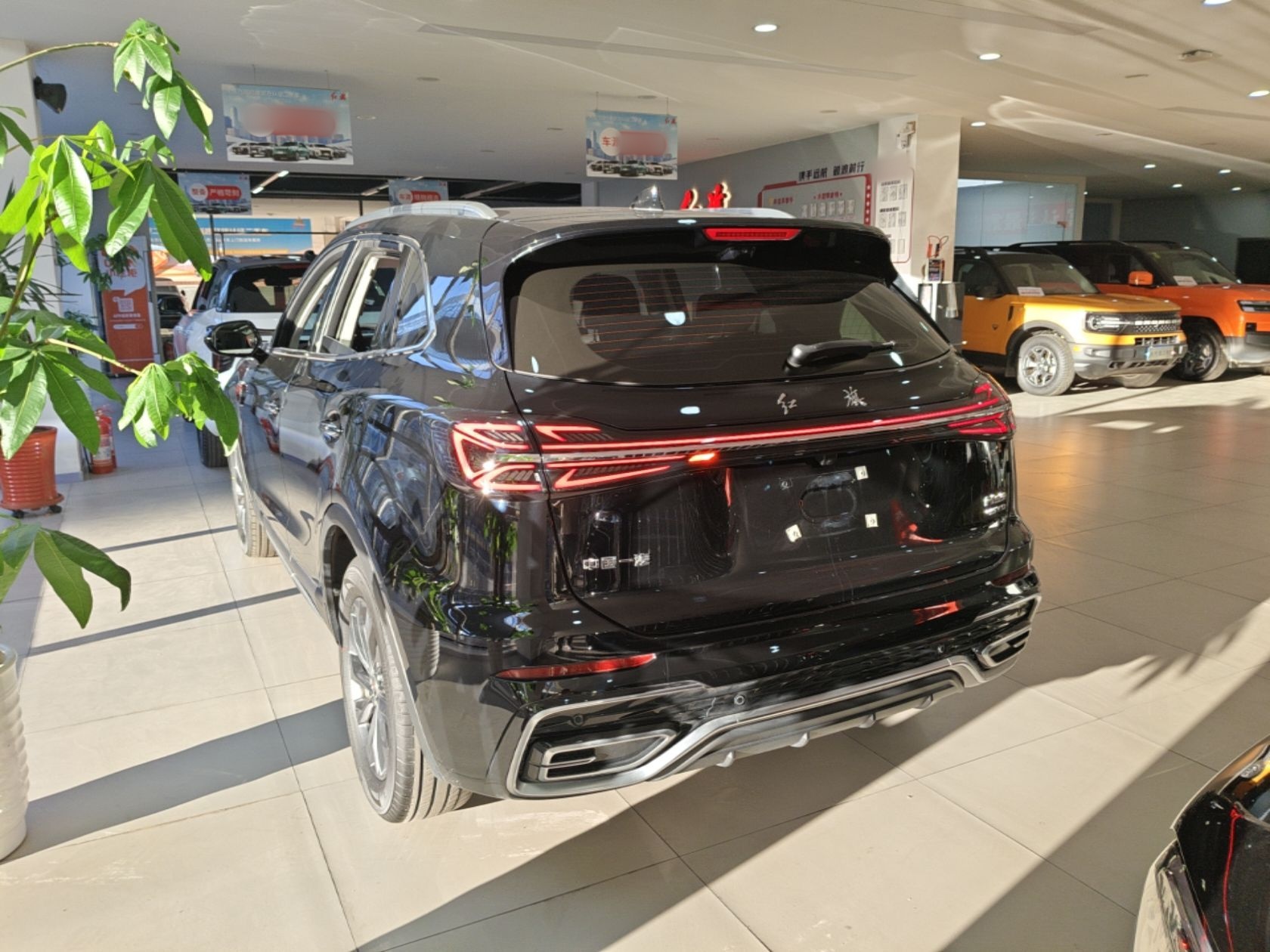 Hongqi HS5 2025 2.0T Two-Wheel Drive Flagship Pro Edition - Chinese Trim Xiang — снимка 13