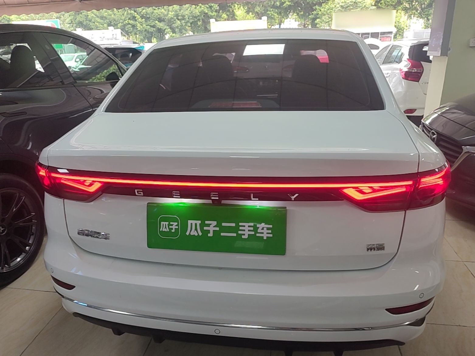Geely Auto Emgrand 2022 4th Generation 1.5L CVT Luxury Model - Premium — снимка 5