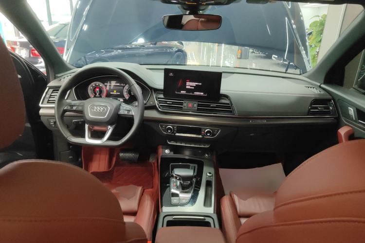 Used Audi Q5L 2023 40T Luxury Dynamic Model