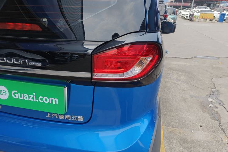 Used Baojun E100 2020 305KM Smart Drive Version Right Rear Taillight