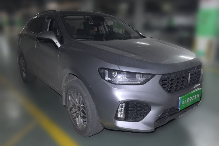 Used Wey VV5 2017 2.0T Ultra-Luxury Version Front Right 45 Deg