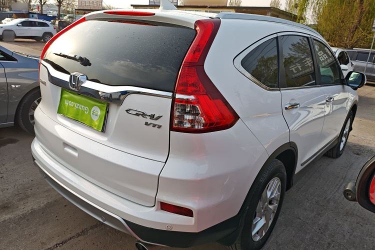 Used Honda CR-V 2015 2.4L two-wheel drive luxury version
