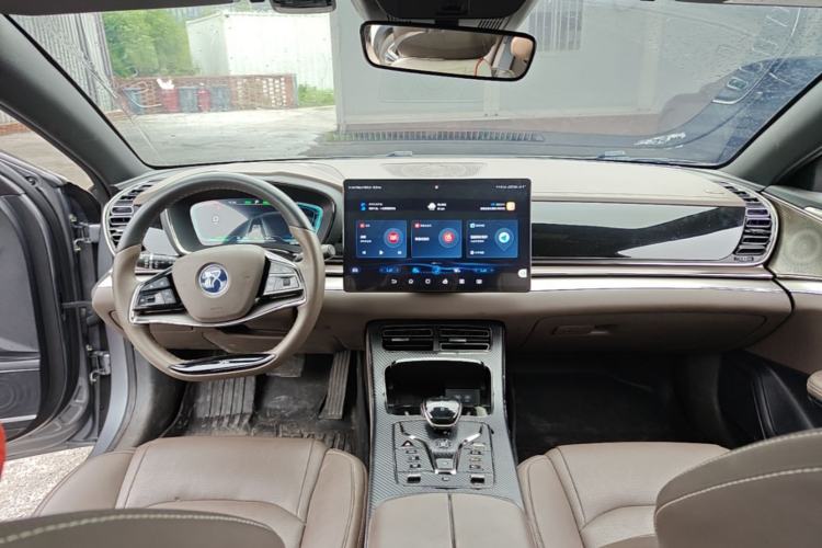 Used BYD Han 2020 EV Long-Range Luxury Model
