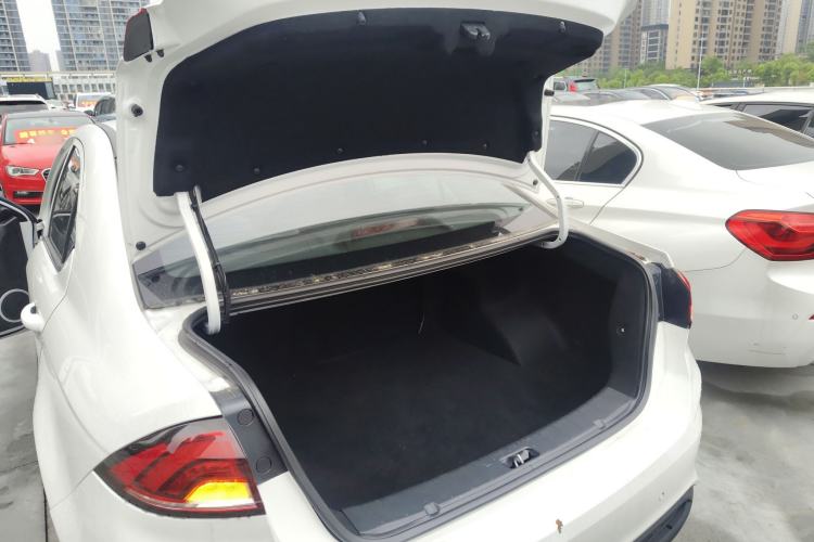 Used JAC Group iEVA50 2021 Battery-Swap Comfort Version Trunk