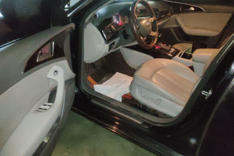 Used Audi A6L 2012 30 FSI Technology Edition
