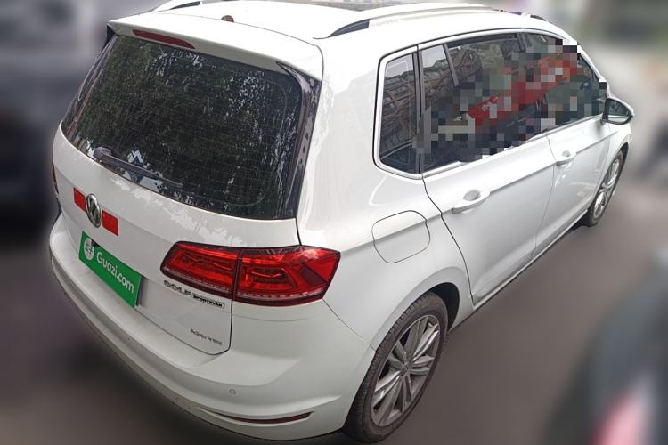 Used Volkswagen Golf Sportsvan 2016 230TSI Automatic Luxury Version
