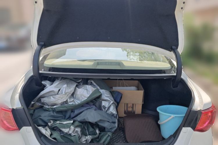 Used Toyota Reiz 2010 2.5V Fengdu Elite Edition Trunk