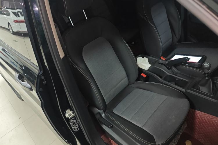 Used Wuling Zhengcheng 2021 1.5T Manual Comfort Version
