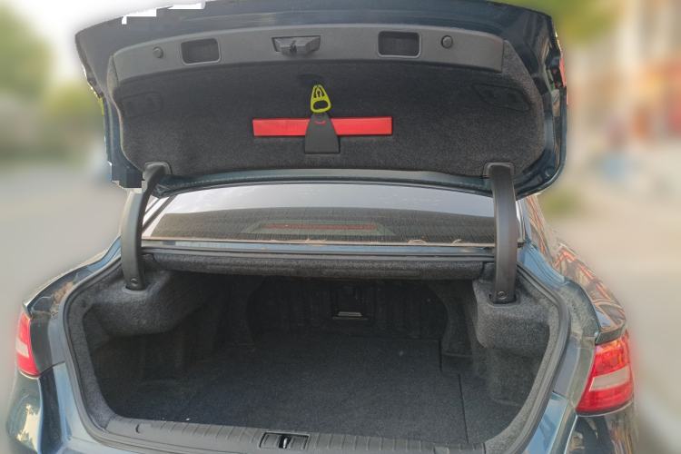 Used Geely Auto Emgrand GT 2015 1.8T Flagship Model