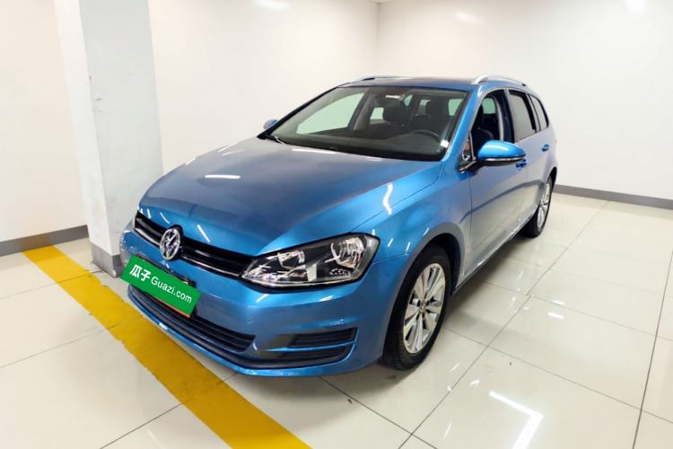 Used Volkswagen Golf 2015 1.4TSI Comfort Travel Edition Guazi used car, China used car export, Used car for sale, Used  cars, Cheapest cars for sale