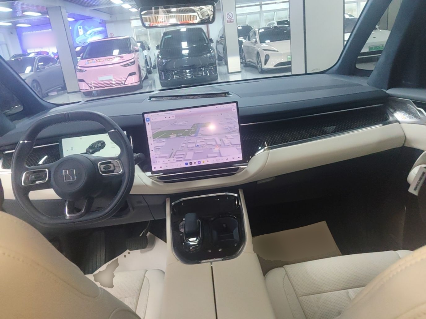 Zeekr 009 2024 7-Seater Walk-Through Version Four-Wheel Drive 108 kWh — снимка 12