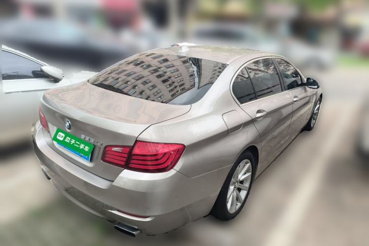 Used BMW 5 Series 2014 535Li Leading Model
