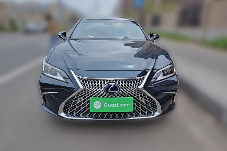 Used Lexus ES 2018 300h Premier Edition China VI Standard Front