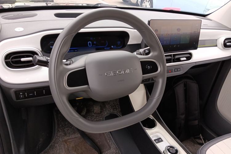 Used Geely Galaxy Panda 2025 210km Panda Kart Steering Wheel