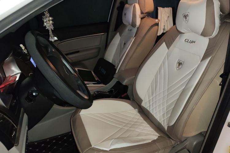 Used Geely Auto Emgrand 2014 Sedan 1.5L Manual Fashion Edition Left Front Seat